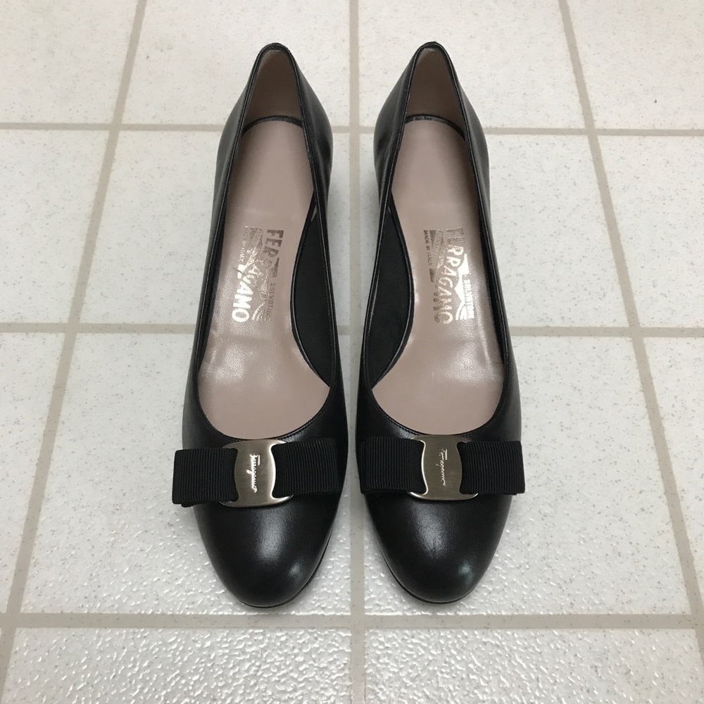 Salvatore Ferragamo Vara Black Matte Low Heel